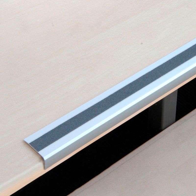 Profilo angolare antisc. per gradini,alluminio m2, Universal, grigio, L  610mm, spessore del mat. 4mm