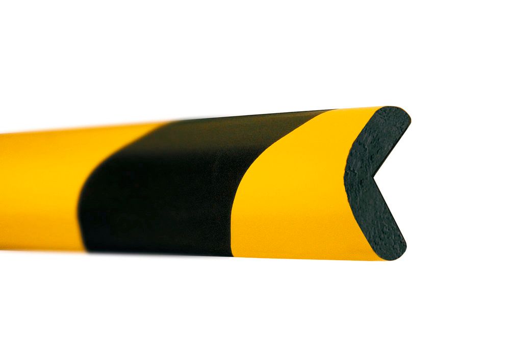 Cornière de protection jaune/noir en mousse polyuréthane